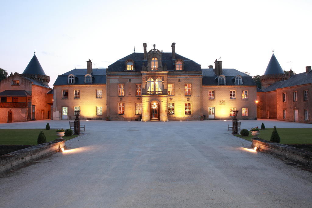 Le Domaine Chateau Du Faucon Donchery Exterior photo